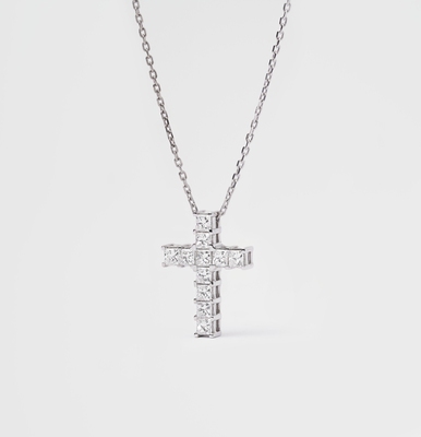 Кольє "Хрестик" з білого золота, з діамантами 125101121