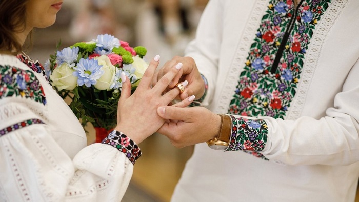 Українські традиції: весілля та вінчання